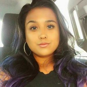 Meet your Posher, Cristina